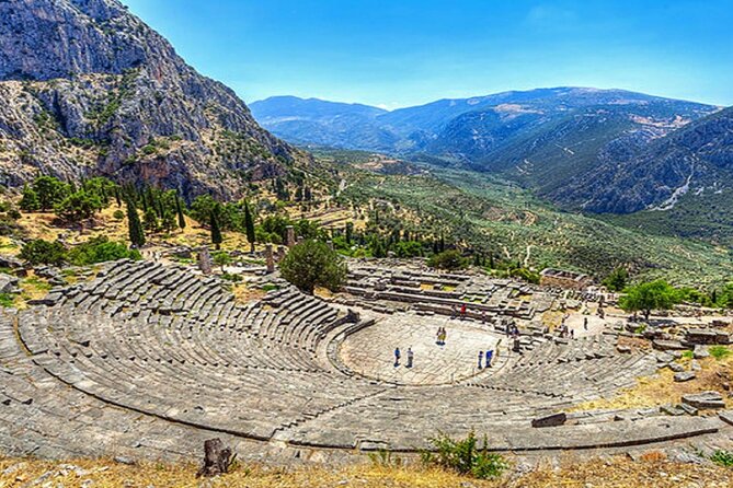 2 Day Private Tour to Amazing Delphi & Meteora - Thermopylae Battlefield Stop: A Short Time Window With Big Meaning