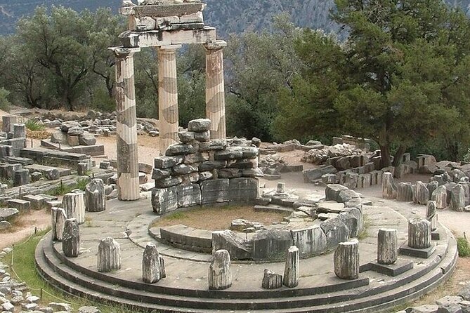 2-Day Private Tour to Delphi and Meteora from Athens - Thermopylae and the Sea of Kamena Vourla, a smart closing mix