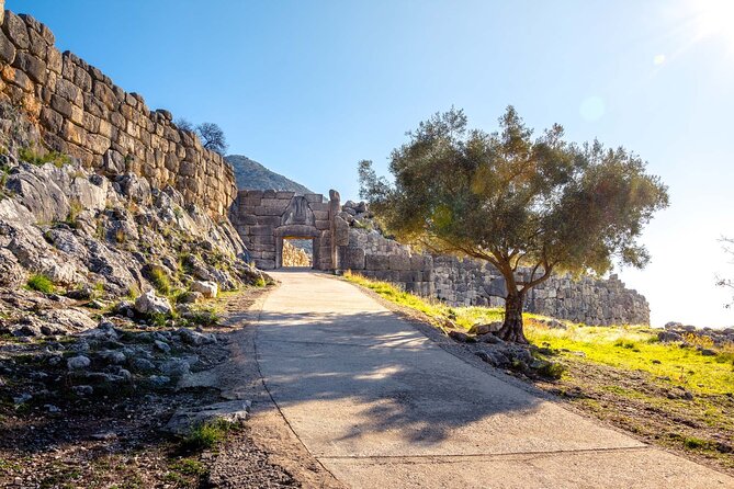 27 Day Grand Circle Tour of Mainland & Corfu, Mykonos, Santorini - From Olympia tastings to Ioannina: Bridges, oracles, caves, and Byzantine fortress life