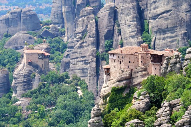 3-Day Trip to Delphi and Meteora from Athens - Should you book this Delphi and Meteora trip?