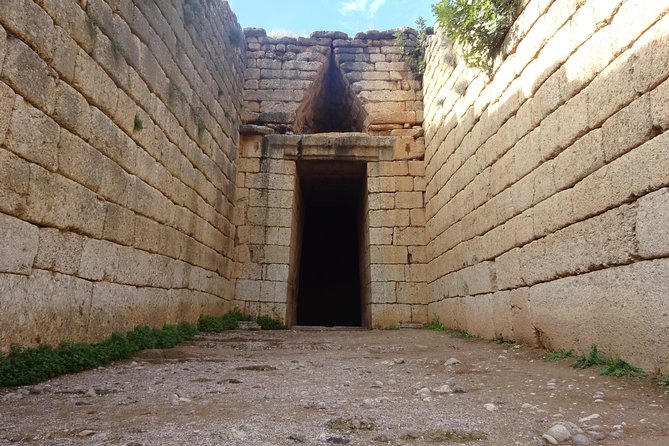 4-Day Classical Greece Tour: Epidaurus, Mycenae, Olympia, Delphi, Meteora - Dress code and ticket handling, the two rules that prevent trip-stoppers
