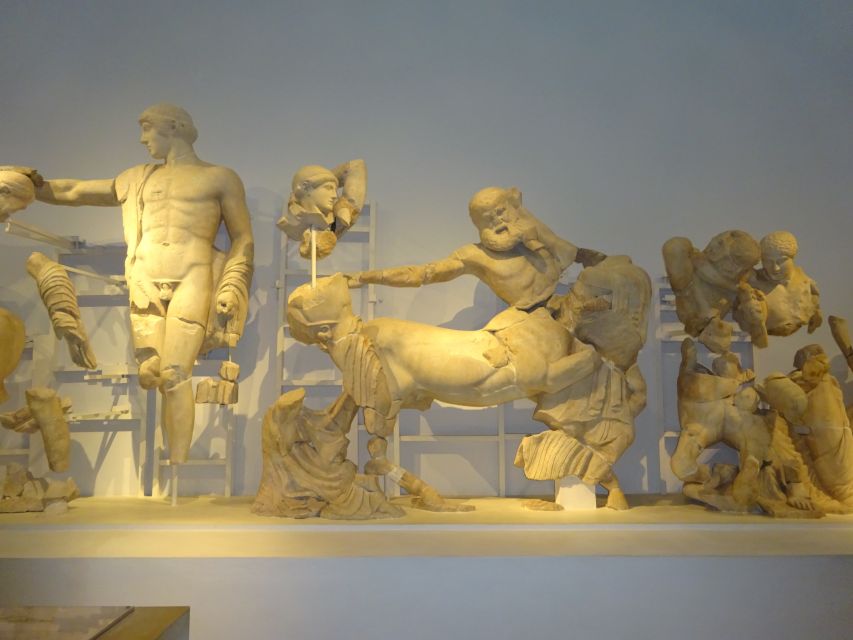 4-Day Tour of Mycenae, Epidaurus, Olympia, Delphi & Meteora - A packed route that still makes sense: Mycenae to Meteora in 4 days
