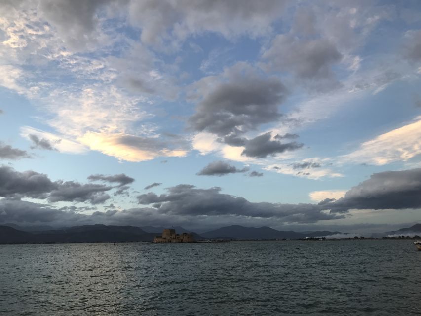 4-Day Tour of Mycenae, Epidaurus, Olympia, Delphi & Meteora - Price and logistics: what $747 covers, and where extra costs show up