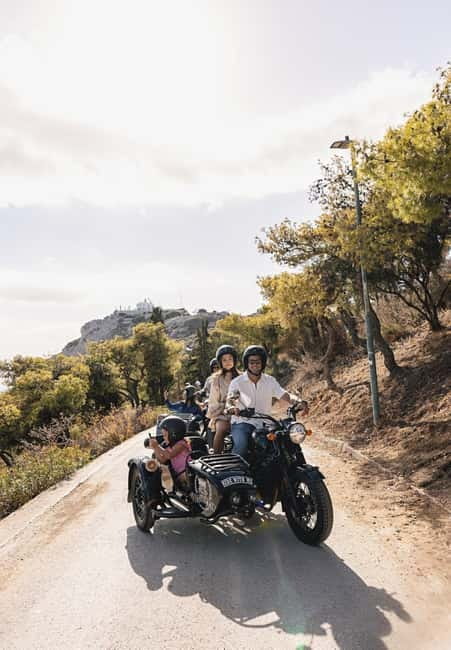 Acropolis & Lycabettus: Discover Hidden Gems of Athens - Achilleos start point and the kind of briefing that saves time