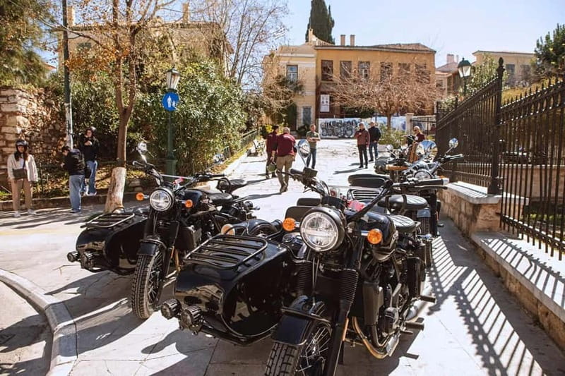 Acropolis & Lycabettus: Discover Hidden Gems of Athens - Plaka’s quiet alleys near the Acropolis zone