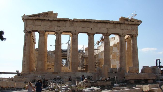 Acropolis of Athens, Parthenon and Acropolis Museum private tour with dinner - Guides you may meet, and why that matters