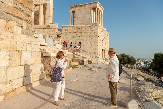 Acropolis Skip The Line Private Tour with Licensed Expert Guide - The meeting point and first 20 minutes: getting your bearings fast