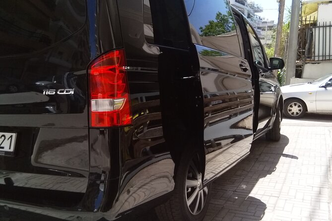Airport Pickup Services - Who this transfer suits, and who should consider alternatives