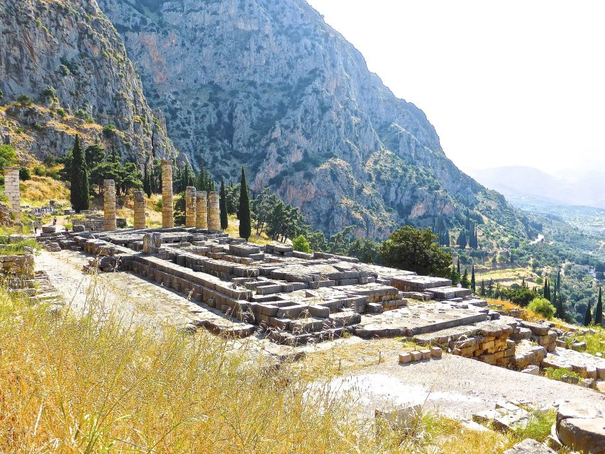 Ancient Delphi Full-Day Tour from Athens - Castalia Spring: the early stop that sets the mood for Delphi