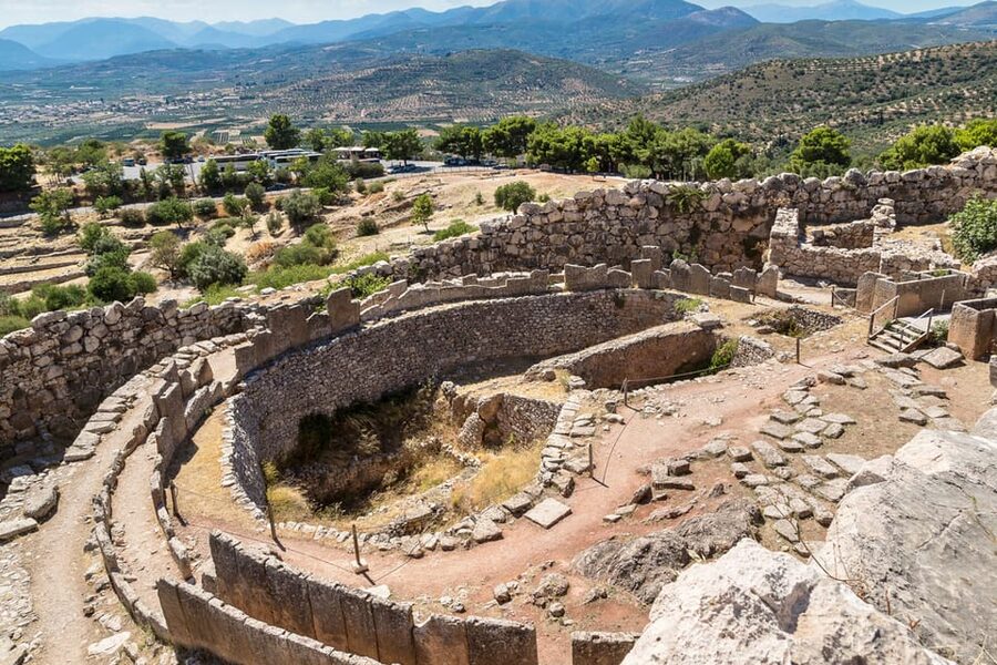 Archaeological Site of Mycenae: E-Ticket with Audio Guide - Lions’ Gate and Cyclopean Walls: Where the Audio Helps You See Structure