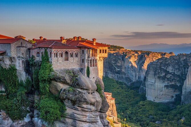 Athens: 2-Day Trip to Meteora with Guided Tours and Hotel - Day 2 options in Kalambaka: sightseeing vs. hiking on hidden trails
