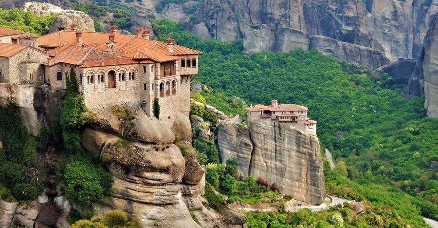 Athens: 2 Days in Meteora with 2 Guided Tours and Hotel Stay - Why Meteora works so well on a 2-day schedule