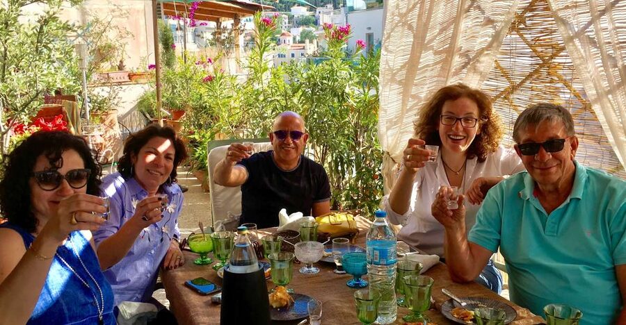 Athens: 7-Course Dinner and Wine Pairing with Acropolis View - What happens at the start, from Monastiraki Square to the fifth floor