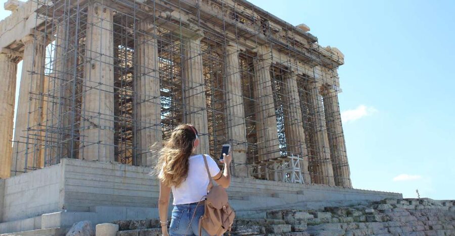 Athens: Acropolis & Acropolis Museum Ticket with Audio Guide - Propylaea and Temple of Nike: where the audio makes the view feel personal