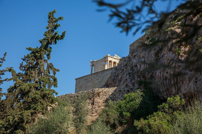 Athens Acropolis and Parthenon Walking Tour - What makes the tour feel good in real conditions