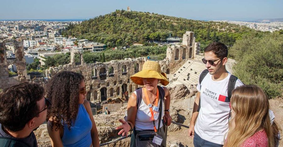 Athens: Acropolis Guided Tour and Old Town Food Tasting - Why This Acropolis Plus Plaka Day Makes Sense