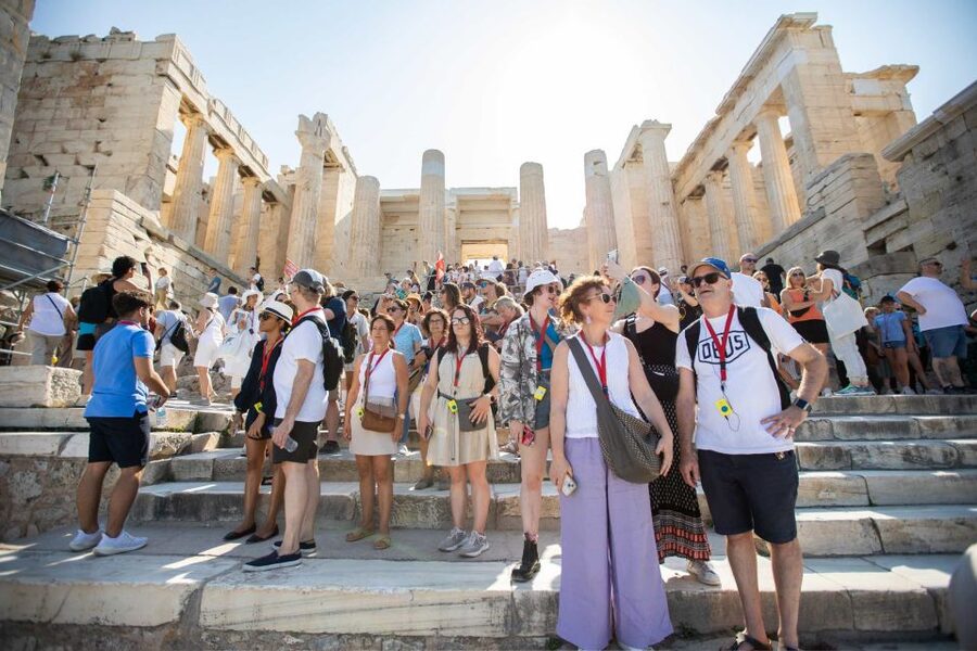 Athens: Acropolis Guided Walking Tour & Plaka Audio Tour - Propylaea and Temple of Athena Nike: quick but powerful