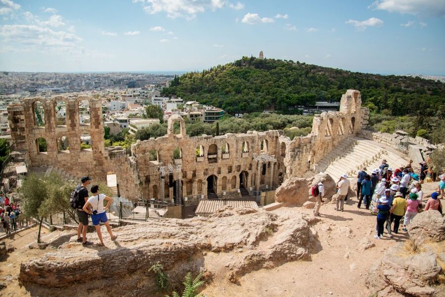 Athens, Acropolis & Museum Tour without Tickets - Starting at Syntagma Metro: the best way to beat Athens confusion