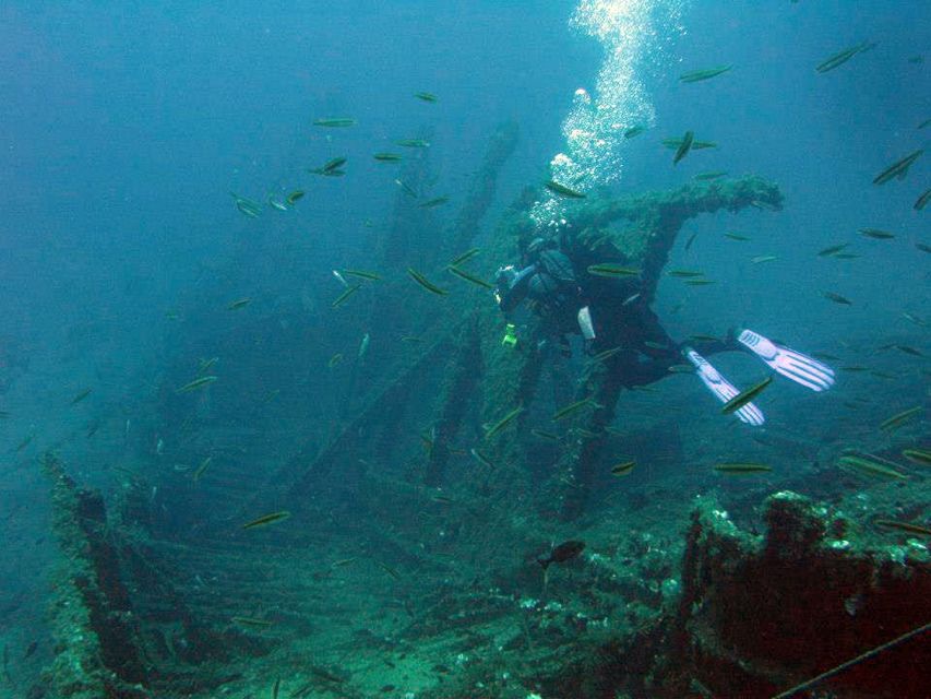 Athens: Adventure Dives in Nea Makri for Certified Divers - Photos and DAN Insurance, Included With the Gear