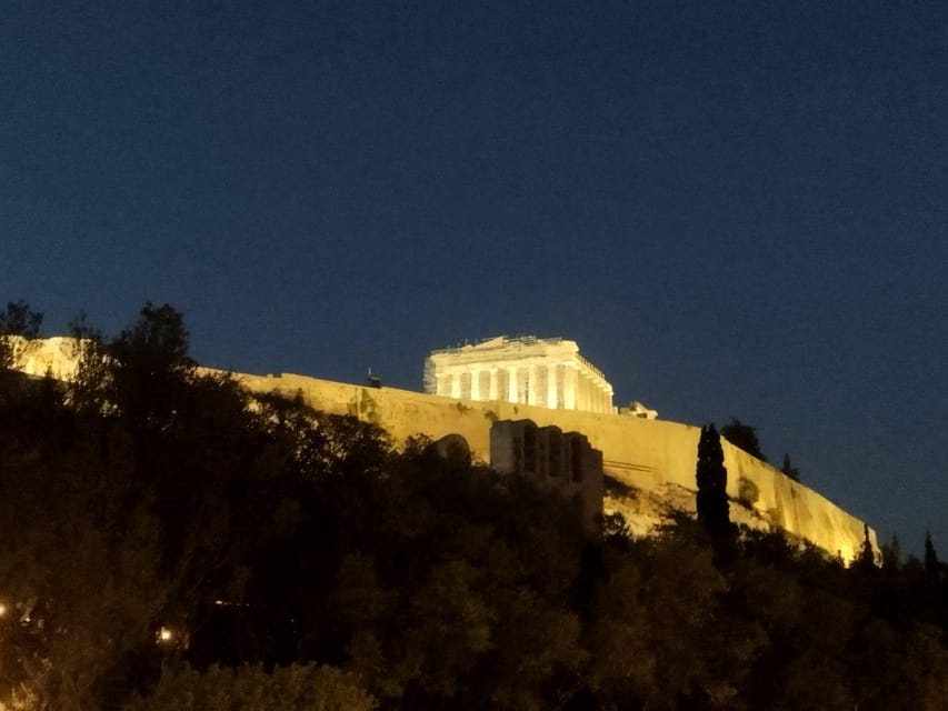 Athens and Piraeus: Private Night Tour - A 4-Hour Athens and Piraeus Night Loop