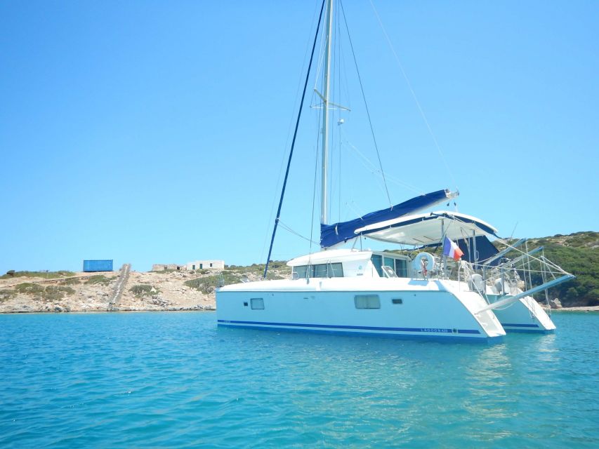 Athens: Catamaran Cruise with Fresh Lunch and Wine - Who should book, and who should skip this Athens catamaran