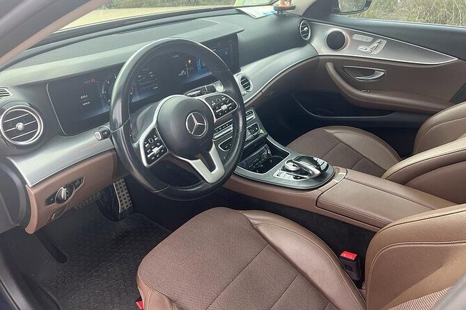 Athens Center to Athens Airport Private Departure Transfer - The Ride: Mercedes-Style Luxury, Wi-Fi, and Comfort