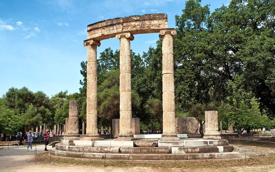 Athens: Corinth Canal and Ancient Olympia Private Trip - The Corinth Canal: 15 Minutes, Make It Count
