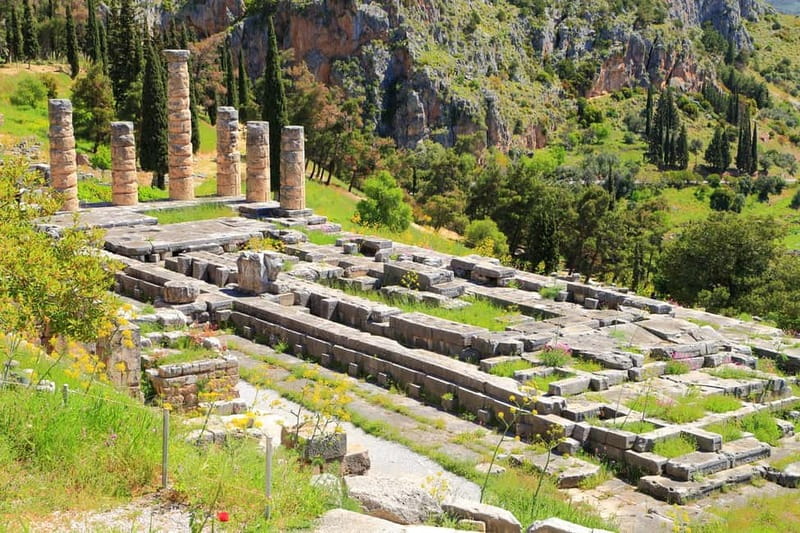 Athens: Delphi Day Tour with Museum & Arachova Village Visit - Who should book this Delphi and Arachova tour