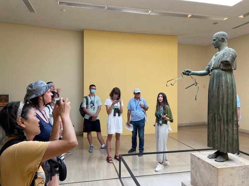 Athens: Delphi Guided Trip with Optional Lunch and Entry - Arachova and lunch time: a mountain village break with choices