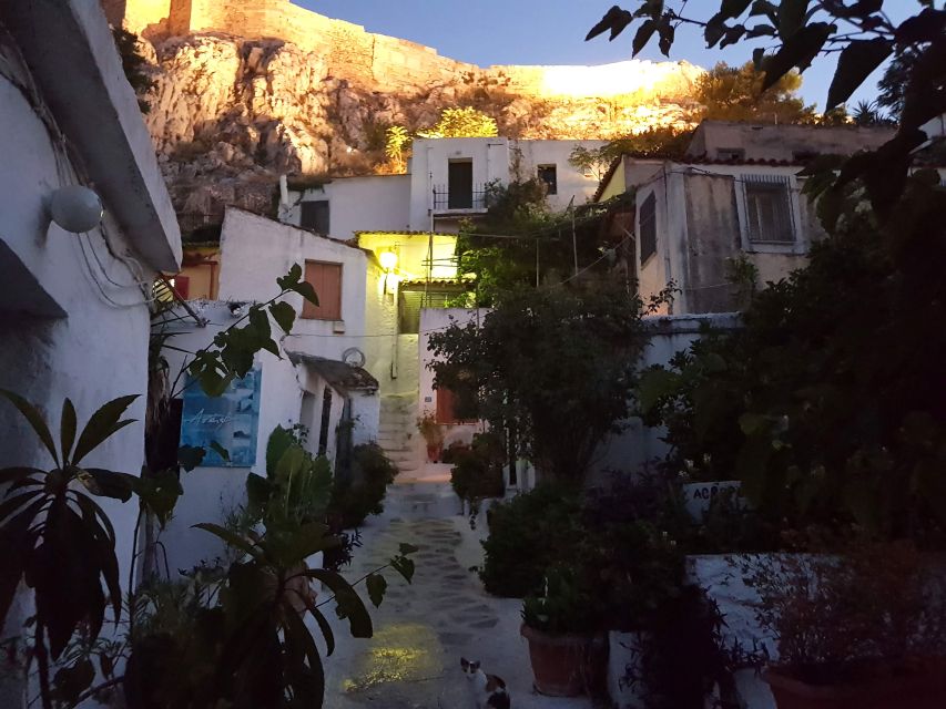 Athens: Evening Guided Walking Tour with Plaka & Dinner - Why Athens at night is the secret ingredient