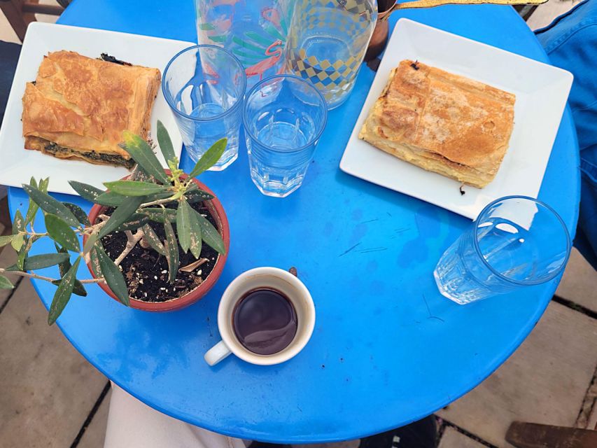 Athens: Family Mythology Treasure Hunt and Tour - Key moments that make this hunt click