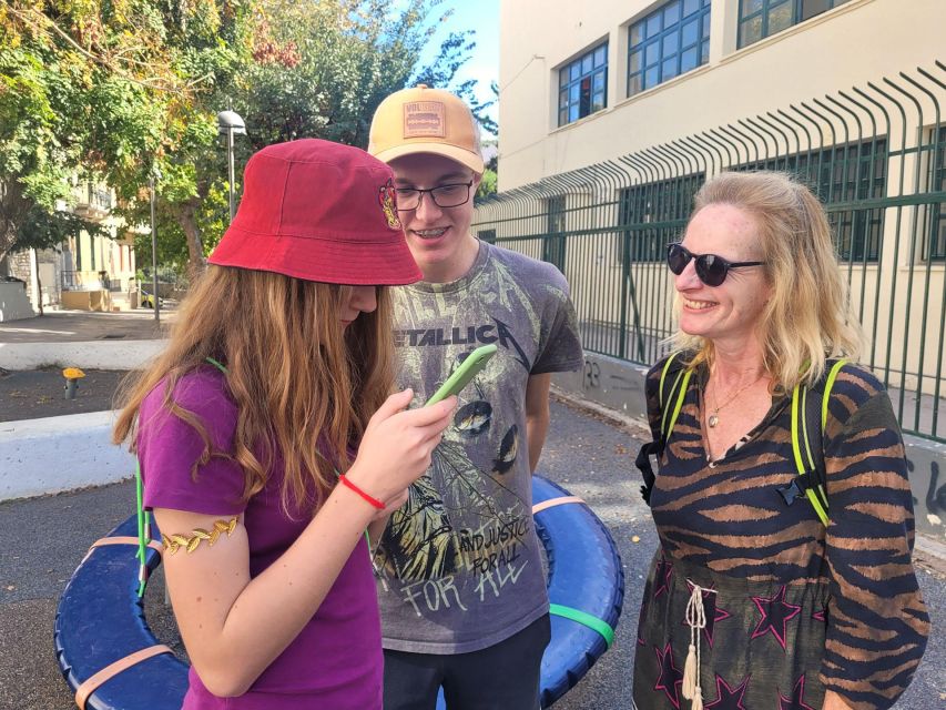 Athens: Family Mythology Treasure Hunt and Tour - Solving riddles, collecting gems, and redeeming rewards online
