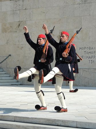 Athens Full Day Private Tour with Acropolis & Museum Tickets - Hadrian’s Arch, Temple of Olympian Zeus, and the Kallimarmaro photo pause
