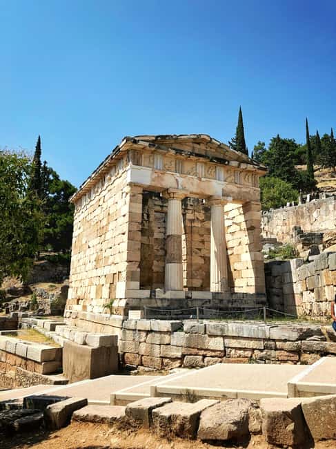 Athens: Full Day Trip Delphi and Arachova - The Delphi Ruins Walk and the Ancient Theater