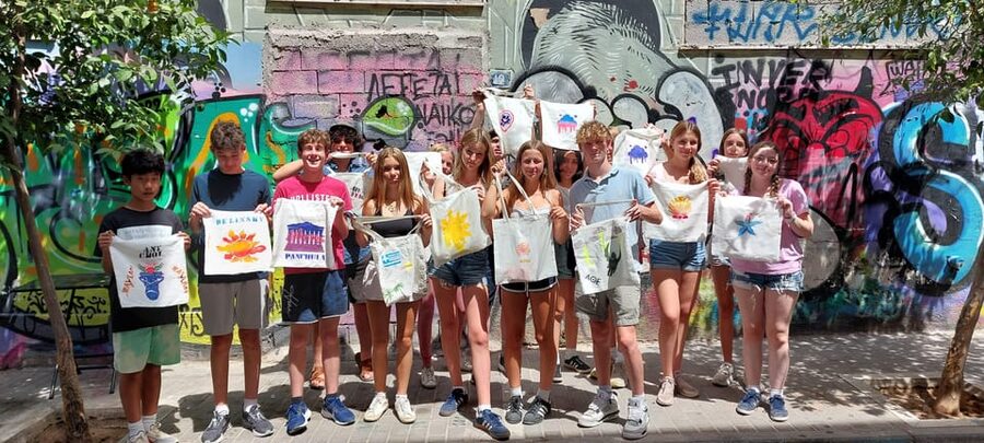 Athens: Graffiti Workshop and Tote Bag Painting Experience - Key highlights at a glance
