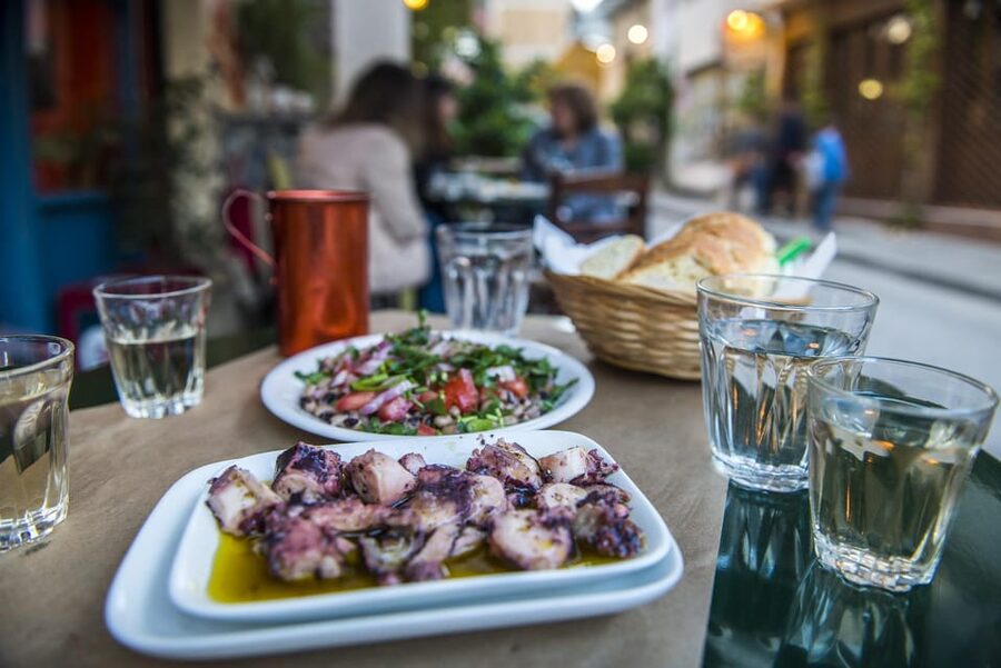 Athens: Greek Food Discovery Small Group Walking Tour - The Tour’s Secret Weapon: 8 to 10 Tastings That Actually Add Up