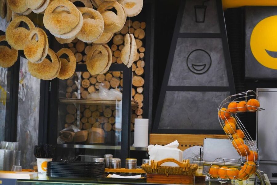 Athens: Greek Street Food Tour - Meeting at Athinas 7 and How to Find the Tour Quickly