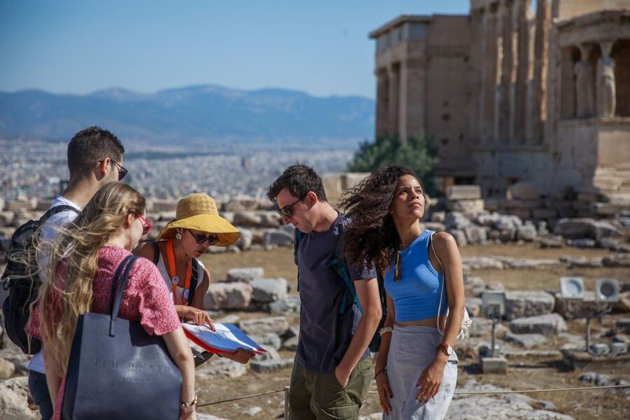 Athens: Highlights and Acropolis Guided Tour - National Garden, Zappeion Hall, and the Columns With Ancient Credentials