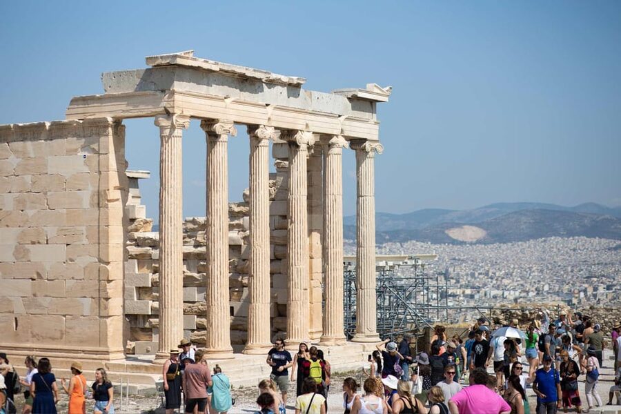 Athens: Hop-On-Hop-Off & Acropolis & Acropolis Mus.& 3 audio - Plaka and Athens Old Town: Getting Myths at Street Level