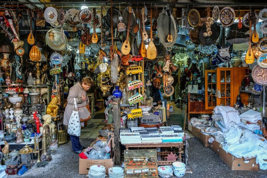 Athens: Local Markets with Artisanal Crafts Walking Tour - Should you book this Athens local markets and artisanal crafts walking tour?