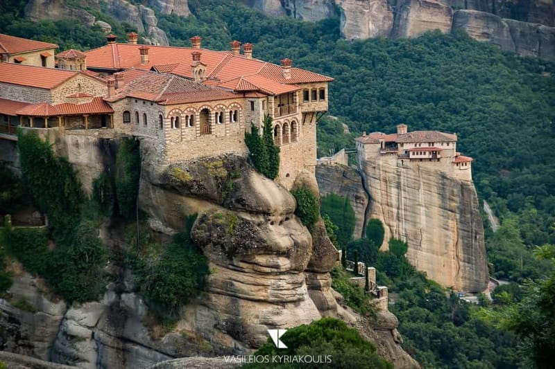 Athens: Meteora Monasteries Day Trip with Caves and Lunch - Key Things That Make This Meteora Day Trip Worth Your Time