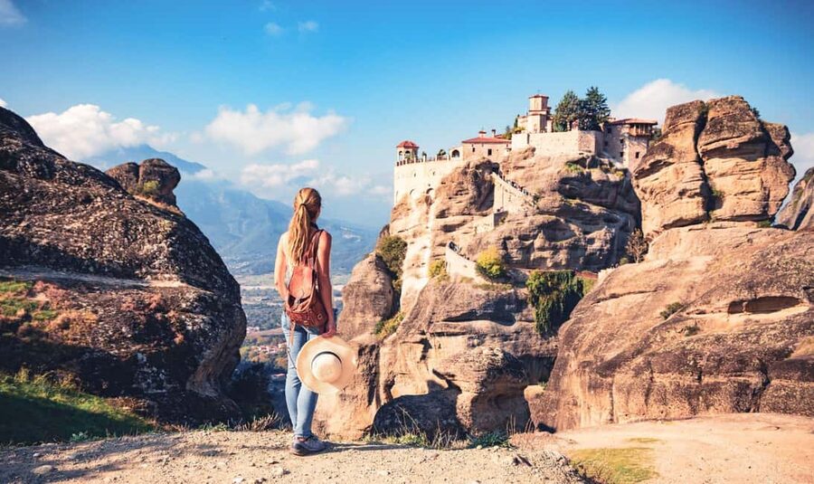 Athens: Meteora Tour with Local Guide and Greek Lunch - Meteora in One Long Day From Athens: Why This Trip Works