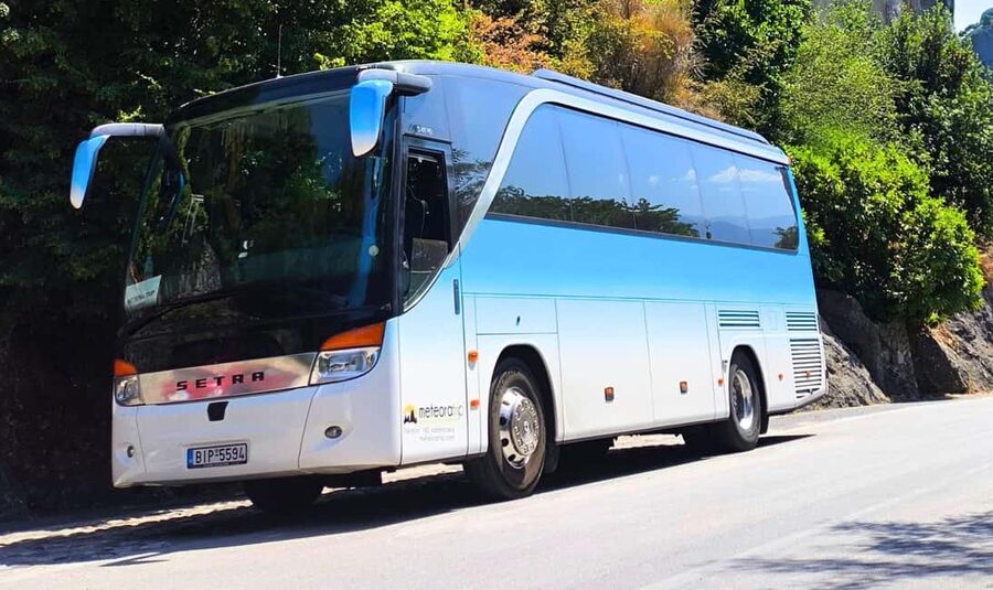 Athens: Meteora Tour with Local Guide and Greek Lunch - Who This Meteora Tour Is Best For