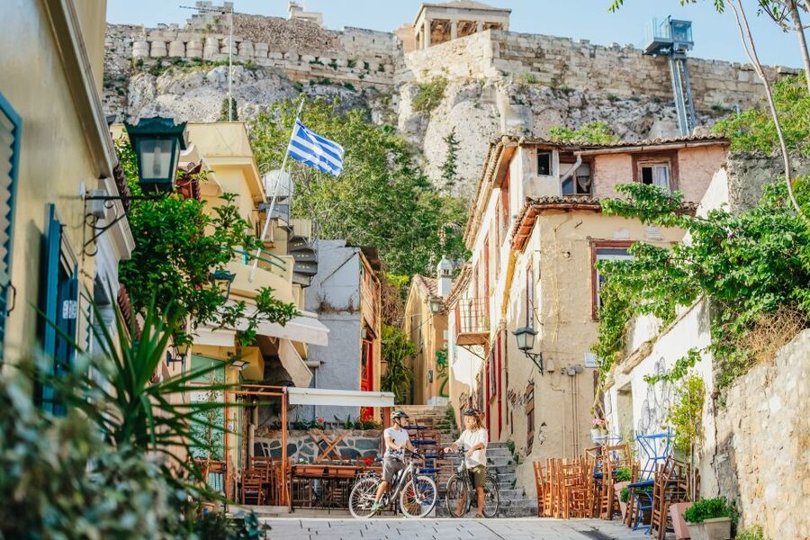 Athens: Old Town Highlights Guided E-Bike Tour - Getting oriented: Temple of Olympian Zeus, Zappeion, and the Olympic-era context