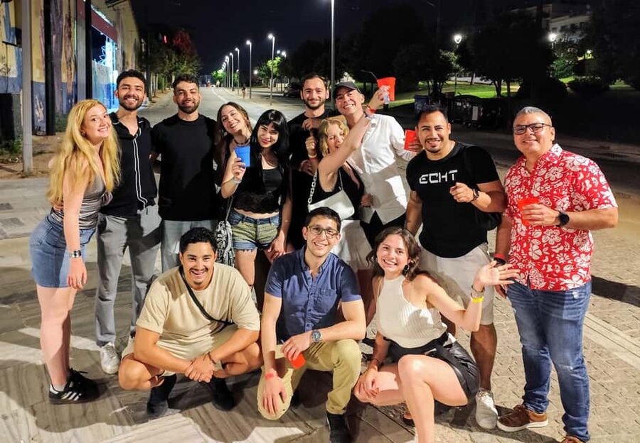 Athens Party Pub Crawl with Unlimited Drinks & Club Access - Free Shots at the Right Moments: Why It Works for New Groups