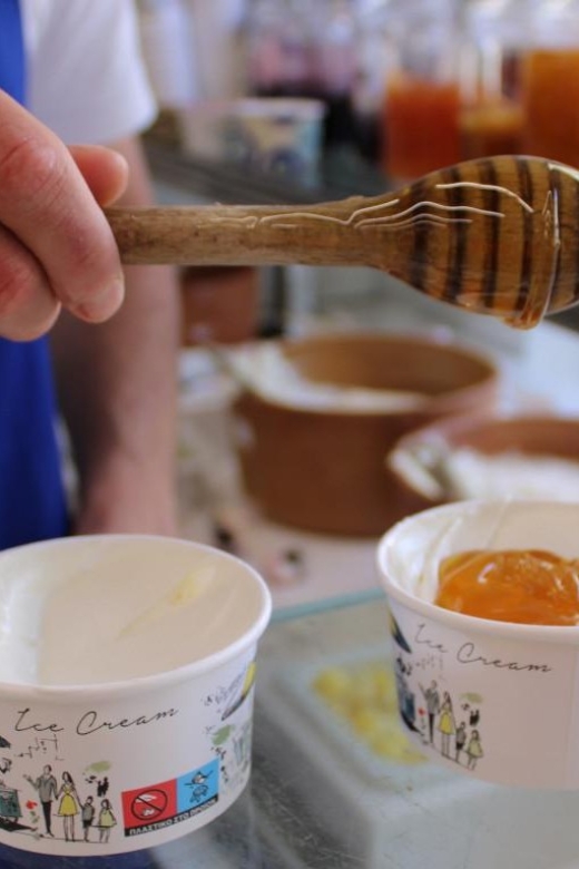 Athens: Percy Family Treasure Hunt & Tour - A Hidden Gem Stop, Then Deeper Into Plaka