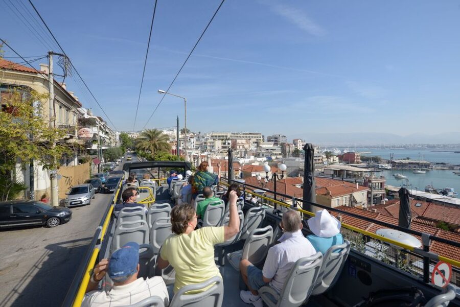 Athens, Piraeus, and Coastline: Blue Hop-On Hop-Off Bus - Timing, heat, and using the loops without losing your mind