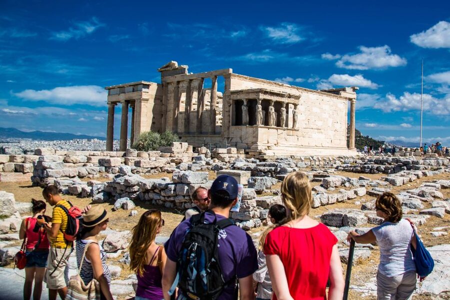 Athens: Private Guided Skip-the-Line Tour of the Acropolis - Skip-the-line at the Acropolis, what it actually changes for you
