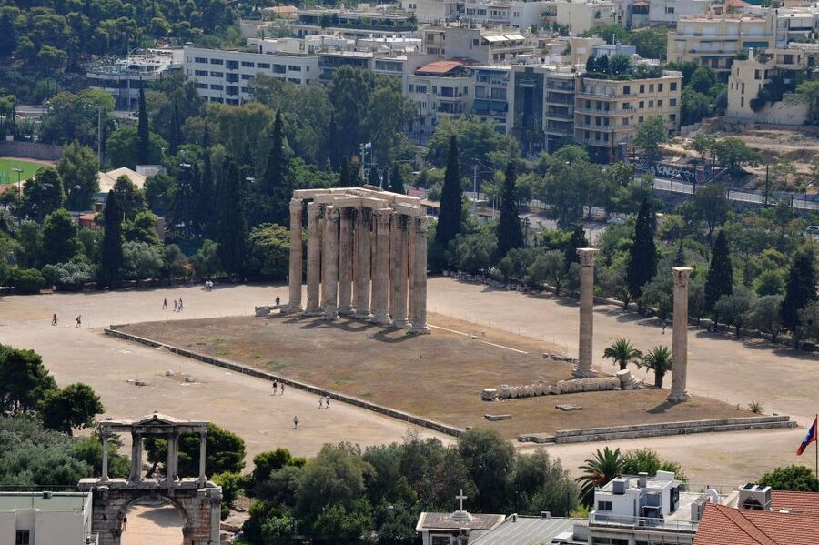 Athens: Private Guided Skip-the-Line Tour of the Acropolis - Parthenon and the big monuments: what to watch for beyond the postcard view