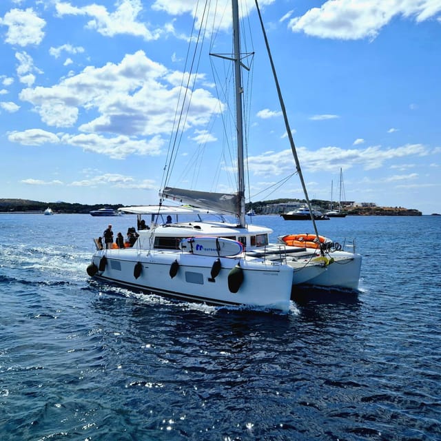 Athens: Riviera Catamaran Tour with Fresh Meal and Drinks - First sailing stretch: getting that Athens-by-sea feeling